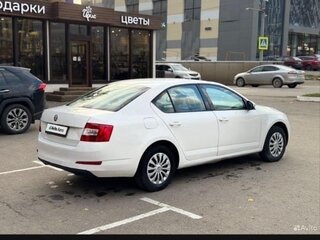 2014 Skoda Octavia III (A7), белый, 800000 рублей, вид 2