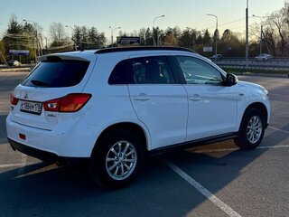 2014 Mitsubishi ASX I Рестайлинг, белый, 900000 рублей, вид 4