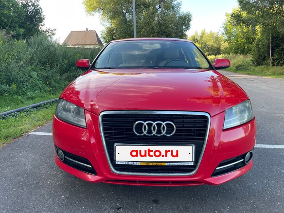 2011 Audi A3 II (8P) Рестайлинг 2, красный, 750000 рублей - вид 8