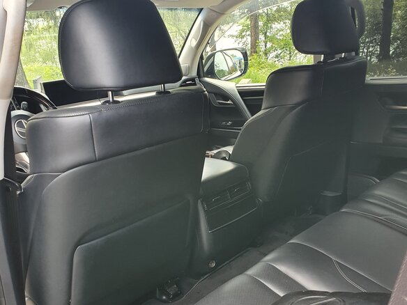 2017 Lexus LX 450d III Рестайлинг 2, белый, 8500000 рублей - вид 9