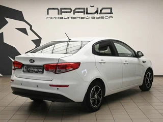 2016 Kia Rio III Рестайлинг, белый, 965000 рублей, вид 3