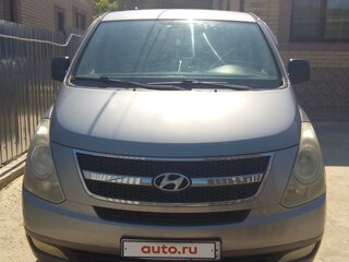 2011 Hyundai H-1 II, серебристый, 3500000 рублей, вид 1