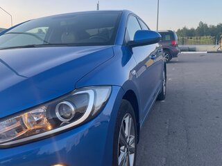 2017 Hyundai Elantra VI (AD), синий, 1200000 рублей, вид 4