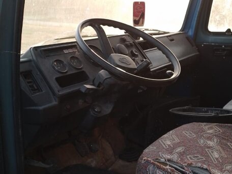 1993 ГАЗ 3307, синий, 170000 рублей, вид 4