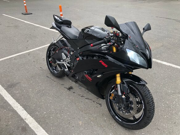 2008 Yamaha YZF-R6, чёрный, 850000 рублей - вид 8