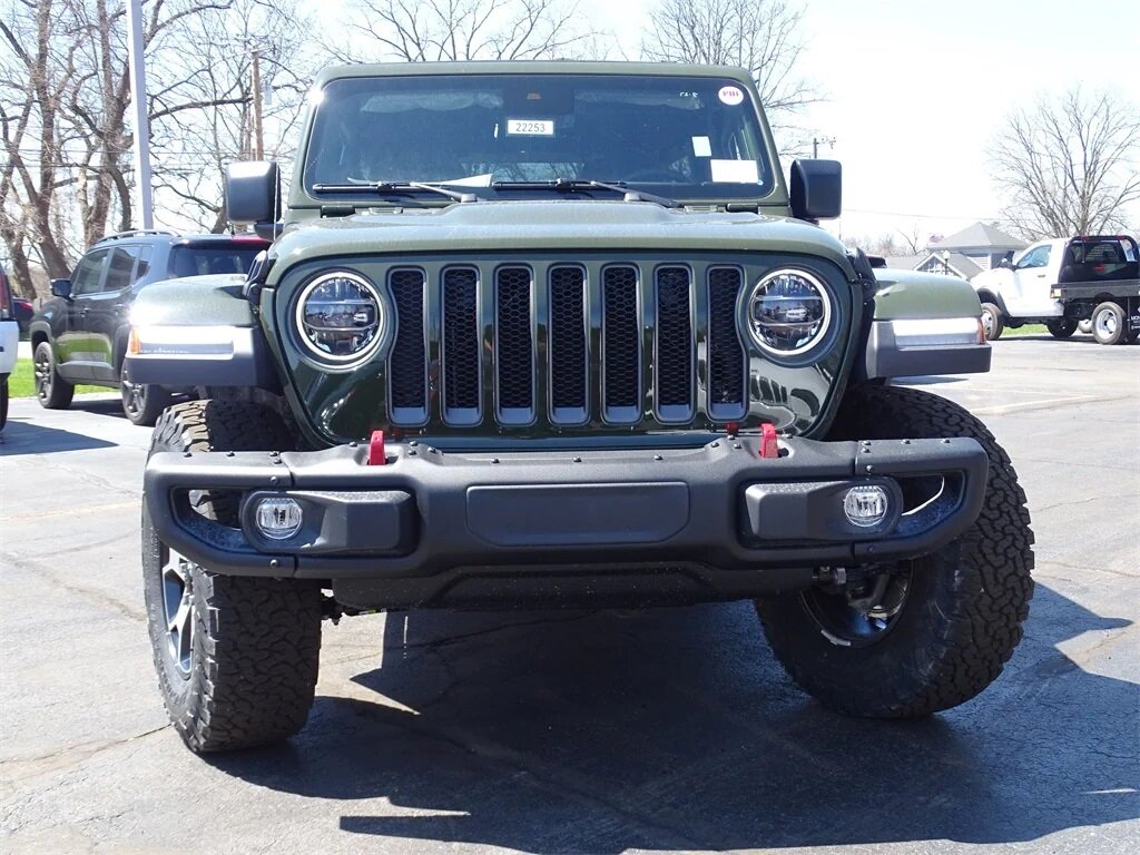 Открыть фотографии: Jeep Wrangler IV (JL)