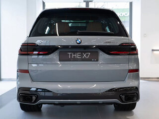 2025 BMW X7 40d I (G07) Рестайлинг, серый, 16000000 рублей, вид 5