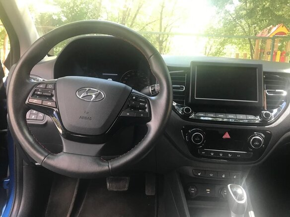 2020 Hyundai Solaris II Рестайлинг, синий, 1850000 рублей - вид 9