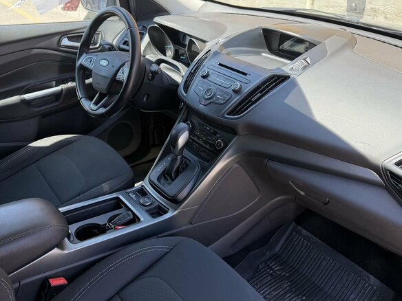 2019 Ford Kuga II Рестайлинг, чёрный, 1500000 рублей - вид 7