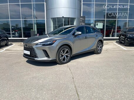 Lexus RX V