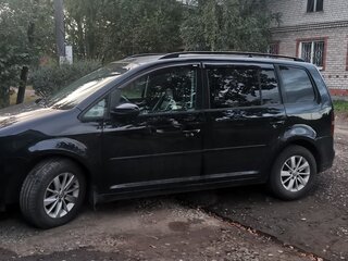 2010 Volkswagen Touran I Рестайлинг, чёрный, 850000 рублей, вид 5