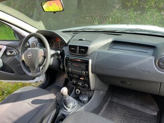 2014 Nissan Terrano III (D10), белый, 1800000 рублей, вид 5