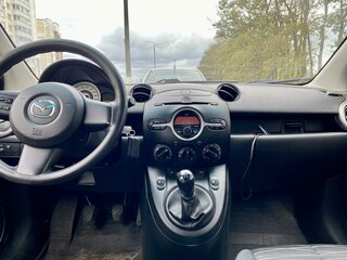 2009 Mazda 2 II (DE), синий, 555000 рублей, вид 3