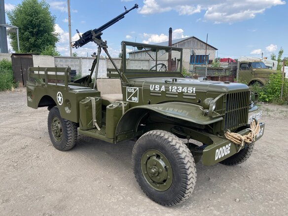 1944 Dodge WC series WC-52 T214, зелёный