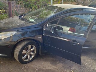 2006 Peugeot 307 I Рестайлинг, чёрный, 380000 рублей, вид 3