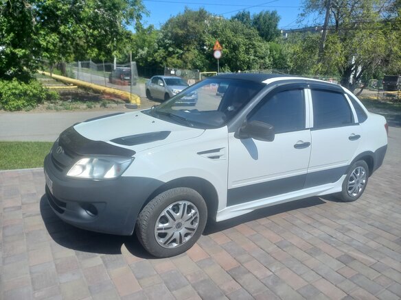 2014 Lada (ВАЗ) Granta I, белый, 520000 рублей