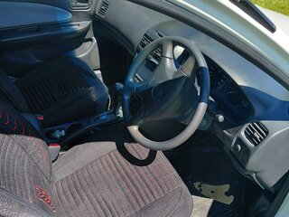 2000 Nissan Wingroad II (Y11), белый, 320000 рублей, вид 4