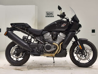 2022 Harley-Davidson Pan America, чёрный, 1300000 рублей, вид 2