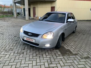 2017 Lada (ВАЗ) Priora I Рестайлинг, серебристый, 580000 рублей, вид 2