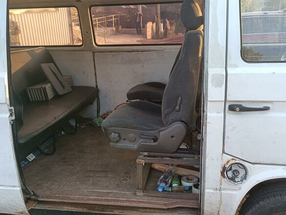 1988 Volkswagen Transporter 5-speed T3, белый - вид 9