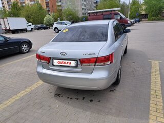 2008 Hyundai Sonata V (NF), серебристый, 500000 рублей, вид 2
