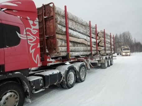 2008 Scania P-series, красный, 2300000 рублей, вид 4