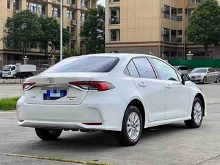 2022 Toyota Corolla XII (E210), белый, 1280000 рублей, вид 5