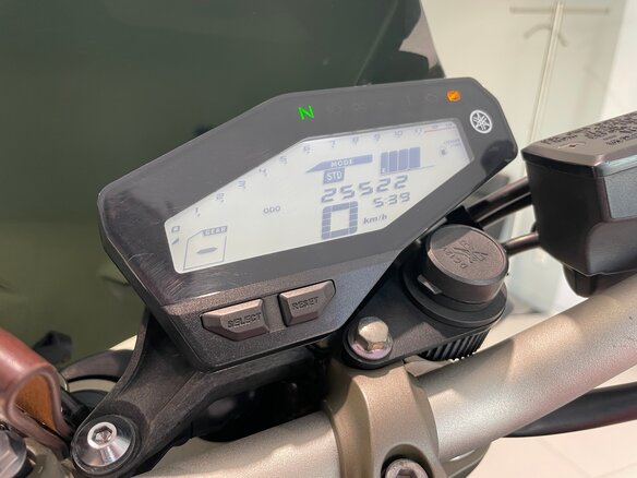 2014 Yamaha MT-09 (FZ-09), оранжевый, 650000 рублей - вид 7