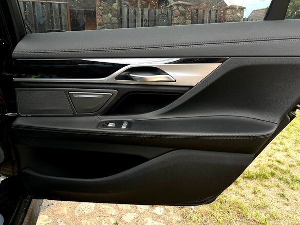 2018 BMW 7 серии Long 740Li VI (G11/G12), чёрный, 2847840 рублей - вид 18