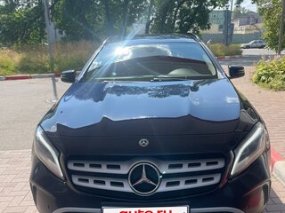 2018 Mercedes-Benz GLA 200 I (X156) Рестайлинг, синий, 1850000 рублей, вид 1