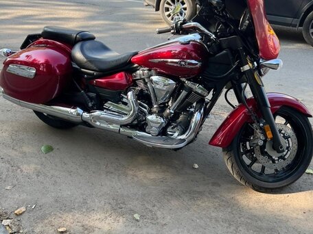 2014 Yamaha XV 1900, красный, 1100000 рублей, вид 2
