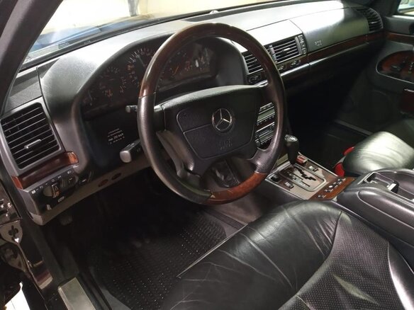 1996 Mercedes-Benz S-Класс 600 III (W140) Рестайлинг, чёрный, 9700000 рублей - вид 4