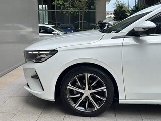 2022 Geely Emgrand II, белый, 1140000 рублей, вид 3