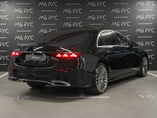 2026 Mercedes-Benz S-Класс 580 Long 4MATIC VII (W223) Рестайлинг, чёрный, 33150000 рублей, вид 3