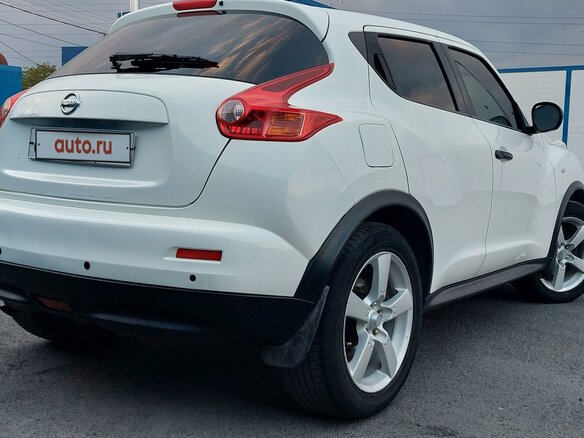 2012 Nissan Juke I, белый, 1170000 рублей - вид 3