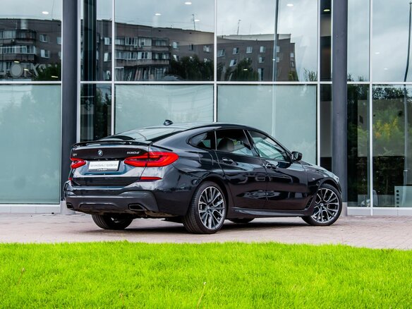2020 BMW 6 серии Gran Turismo 630d xDrive IV (G32) Рестайлинг, чёрный, 5879900 рублей - вид 1