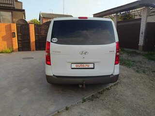 2008 Hyundai H-1 II, белый, 1600000 рублей, вид 5