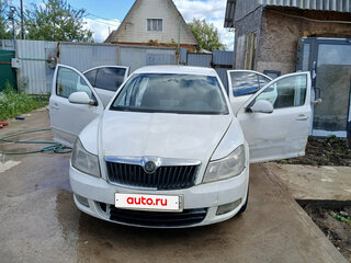 2010 Skoda Octavia II (A5) Рестайлинг, белый, 290000 рублей, вид 5