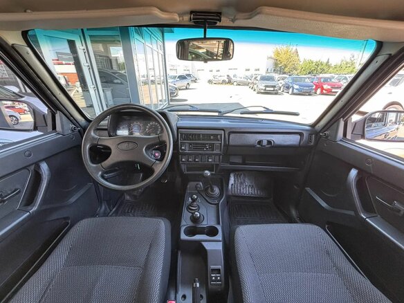 2018 Lada (ВАЗ) 2131 (4x4) Urban I, серый, 525000 рублей - вид 15