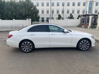 2016 Mercedes-Benz E-Класс 200 V (W213, S213, C238), белый, 3849000 рублей, вид 4