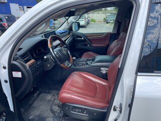 2016 Lexus LX 450d III Рестайлинг 2, белый, 7200000 рублей, вид 5