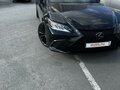 2020 Lexus ES 250 VII, чёрный - вид 2