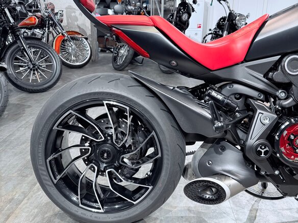 2016 Ducati XDiavel, чёрный, 1799000 рублей - вид 15