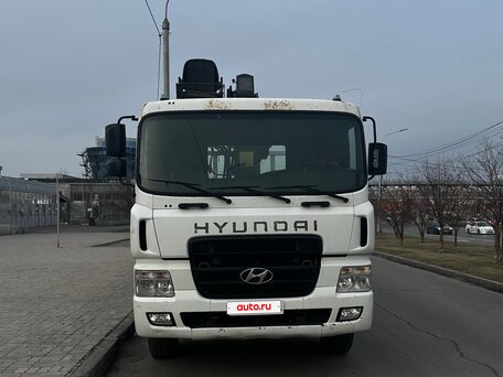 2012 Hyundai HD250, белый, 9200000 рублей, вид 1