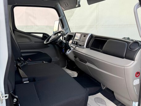 2025 Fuso (Mitsubishi) Canter, белый, 6500000 рублей, вид 5