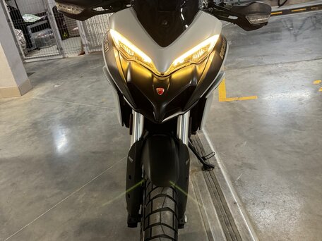 2017 Ducati Multistrada 950, серебристый, 750000 рублей, вид 1