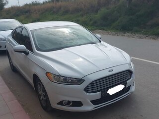 2014 Ford Fusion (North America) II, белый, 1350000 рублей, вид 3