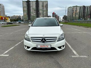 2014 Mercedes-Benz B-Класс 180 II (W246), белый, 1500000 рублей, вид 1