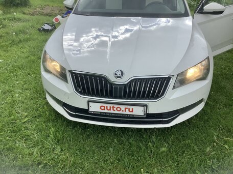 2016 Skoda Superb III, белый, 1150000 рублей, вид 2