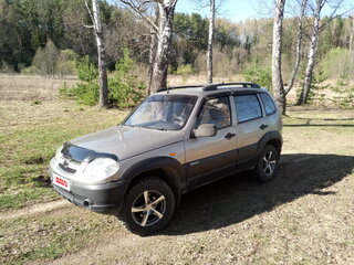 2009 Chevrolet Niva I Рестайлинг, серый, 470000 рублей, вид 1